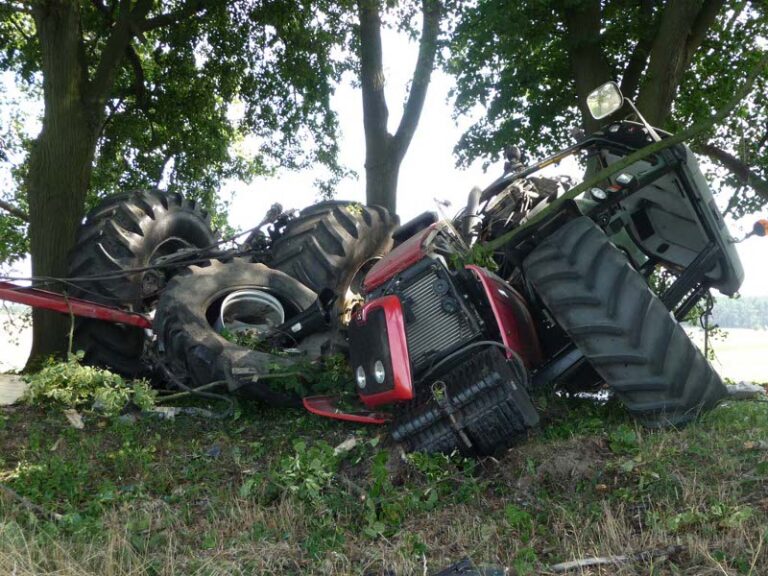 Wypadek pod Smardzewem - foto: Straż Świebodzin