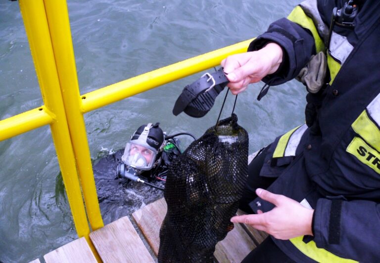 strazacy-nurkowie-w-wilkowie